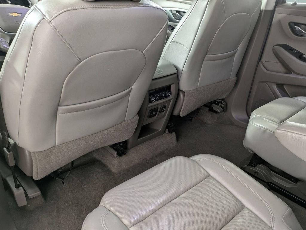 Used 2018 Chevrolet Traverse Premier image 28