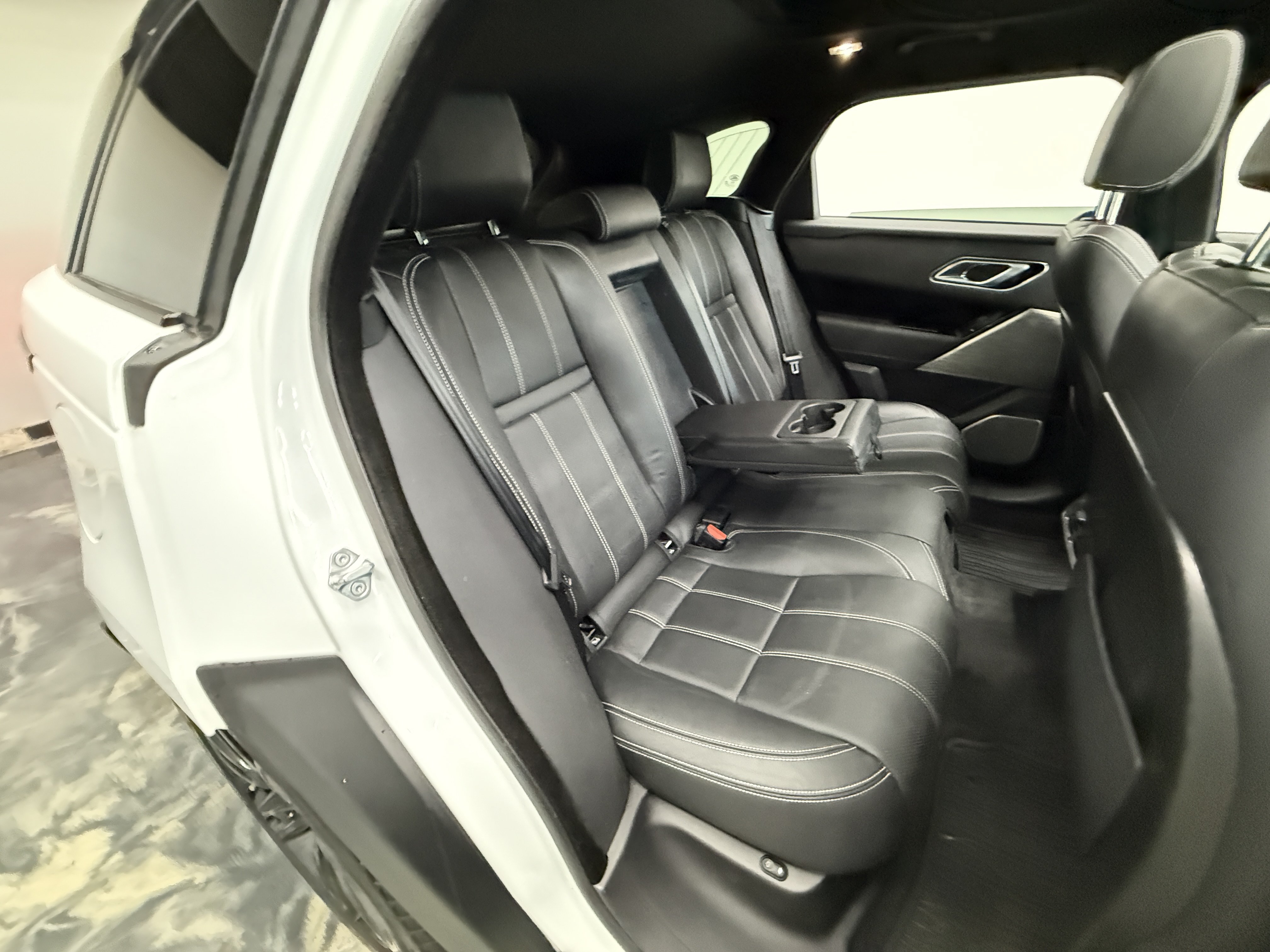 Used 2022 Land Rover Range Rover Velar S AWD/4WD image 24
