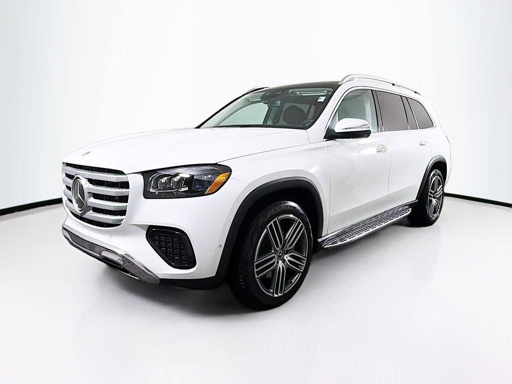 Used 2026 Mercedes-Benz GLS 450 4MATIC image 3
