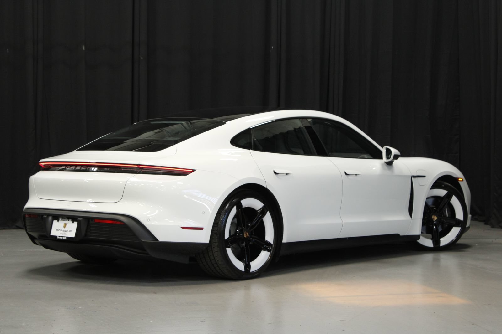 New 2026 Porsche Taycan AWD/4WD image 5
