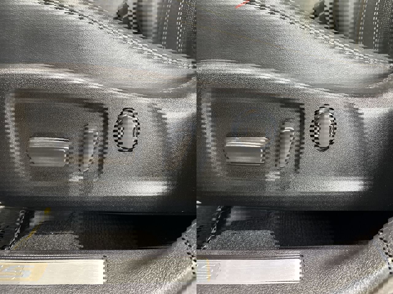 Used 2017 Lexus RX 350 AWD w/ Premium Package image 12