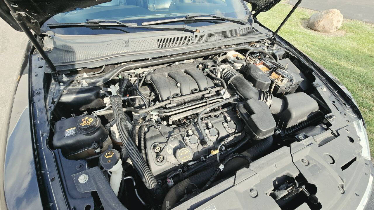 Used 2019 Ford Taurus SEL AWD/4WD image 32
