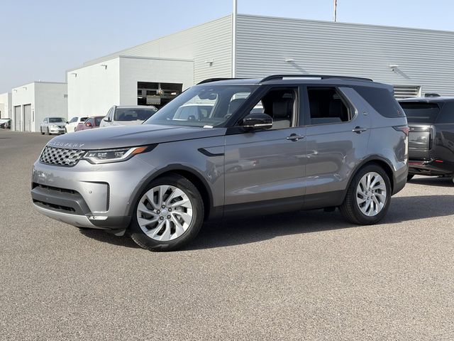 Used 2025 Land Rover Discovery S AWD/4WD image 2