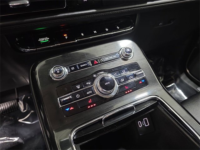 Certified 2022 Lincoln Nautilus AWD image 21