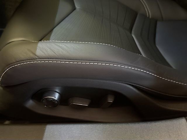 Used 2025 Chevrolet Corvette Z06 w/ Battery Protection Package image 19