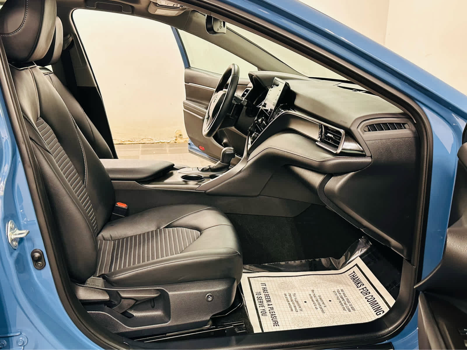 Certified 2023 Toyota Camry SE w/ Convenience Package FWD image 7