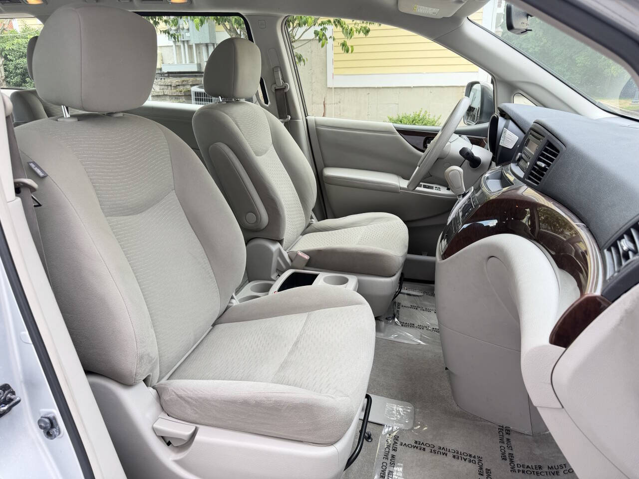 Used 2014 Nissan Quest S FWD image 17