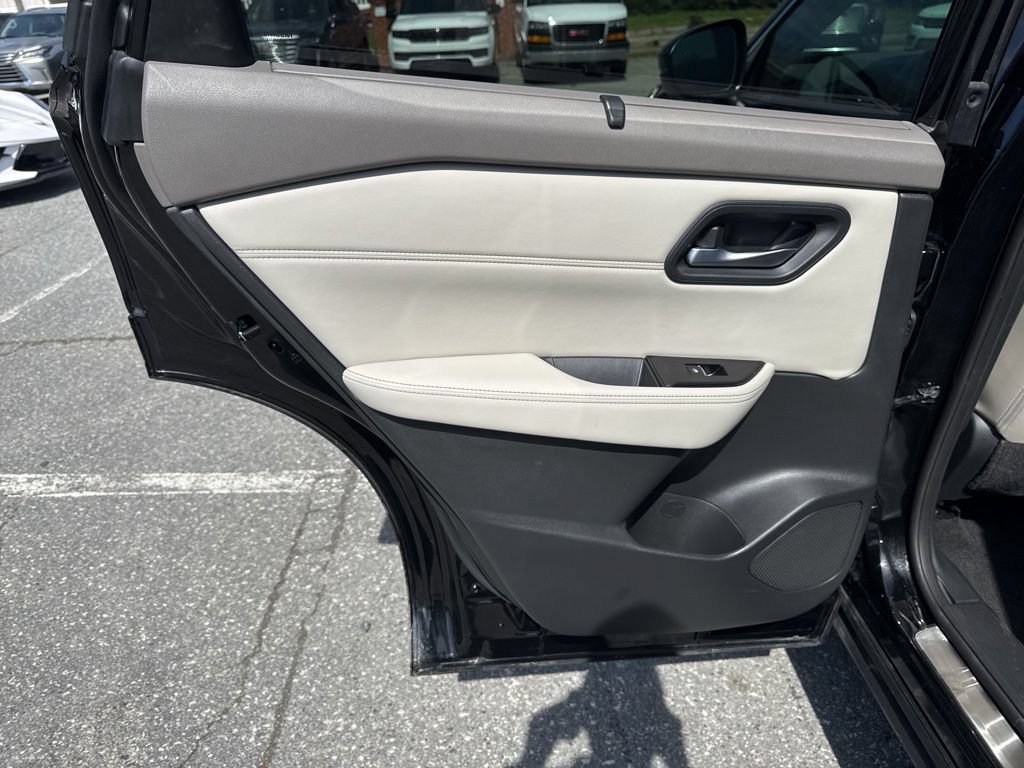 Used 2023 Nissan Rogue SL w/ SL Premium Package AWD/4WD image 29
