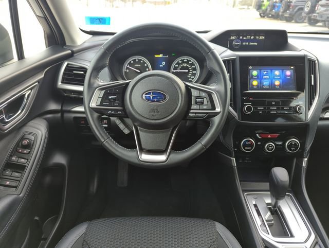 Used 2023 Subaru Forester Premium image 19