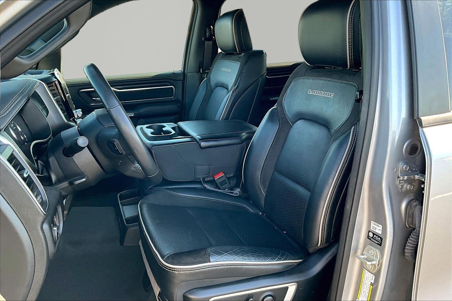 Used 2023 RAM 1500 Laramie AWD/4WD image 20