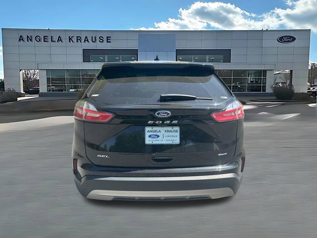 Used 2024 Ford Edge SEL w/ Convenience Package AWD/4WD image 6