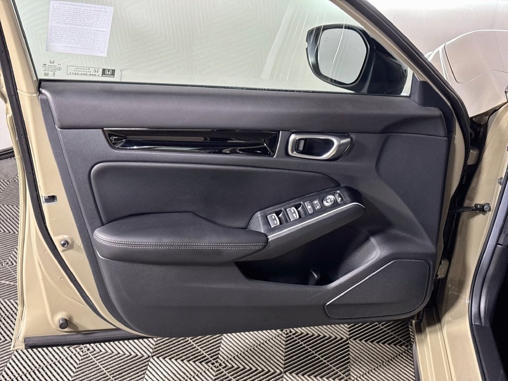 Used 2025 Honda Civic Sport Touring image 10