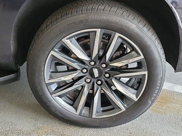Certified 2024 Cadillac Escalade ESV Sport AWD/4WD image 8