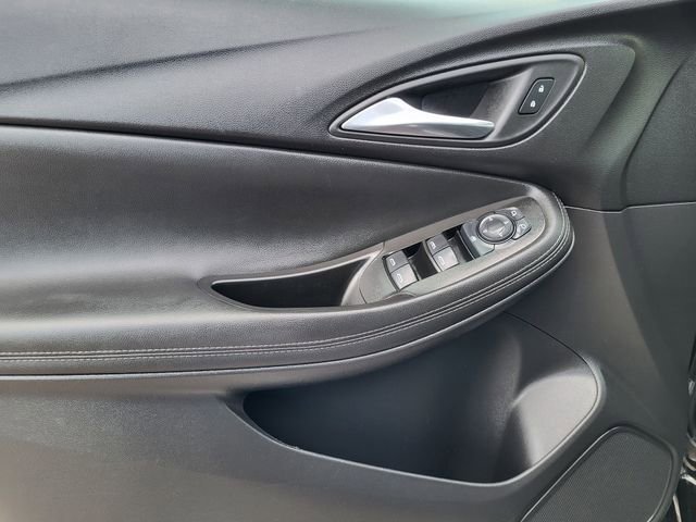 Used 2024 Buick Encore GX Sport Touring image 16