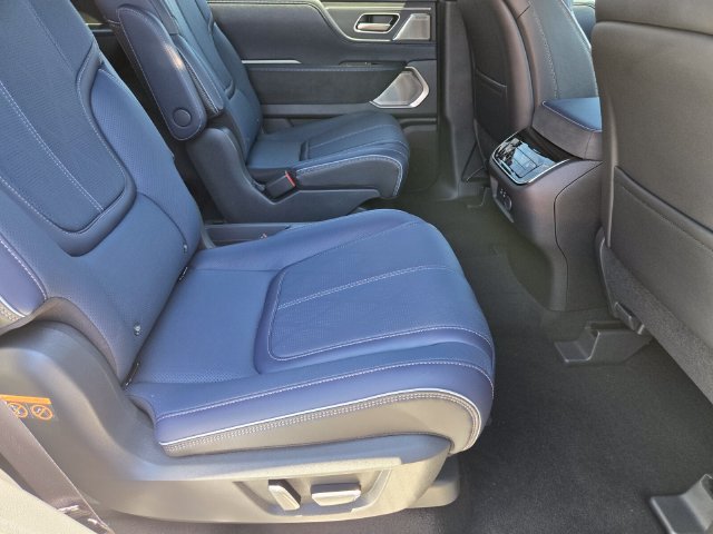 New 2027 INFINITI QX80 Sensory AWD/4WD image 24