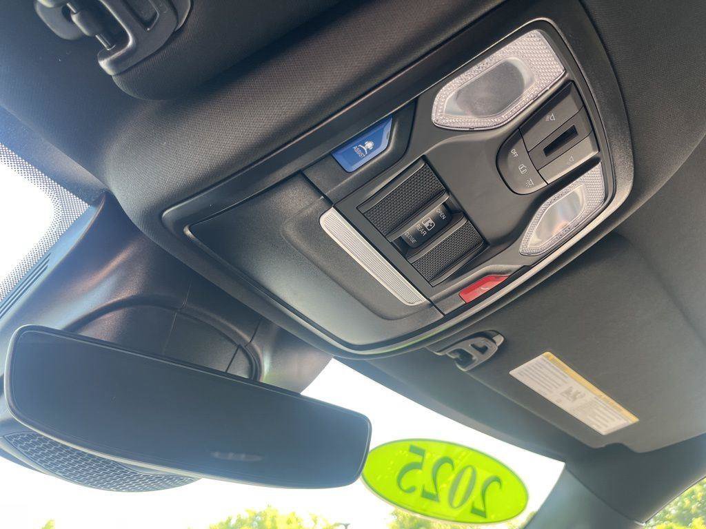 New 2025 RAM 2500 Big Horn AWD/4WD image 22