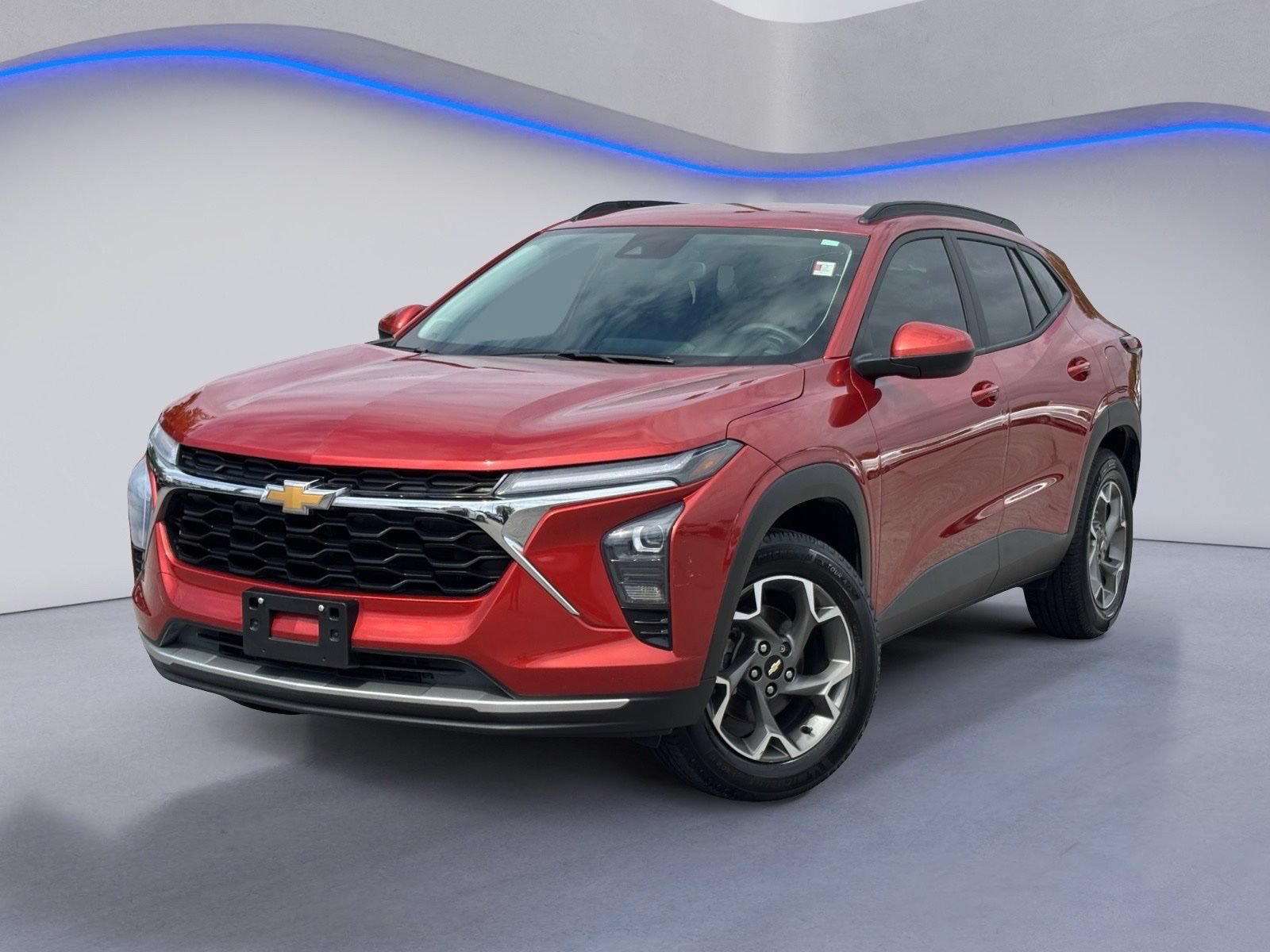 Used 2024 Chevrolet Trax LT FWD image 2