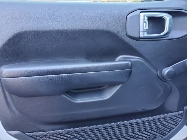 Used 2021 Jeep Wrangler Sport image 16