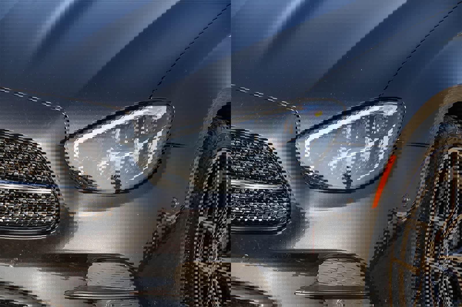 Used 2021 Mercedes-Benz E 350 Sedan w/ Premium Package image 23