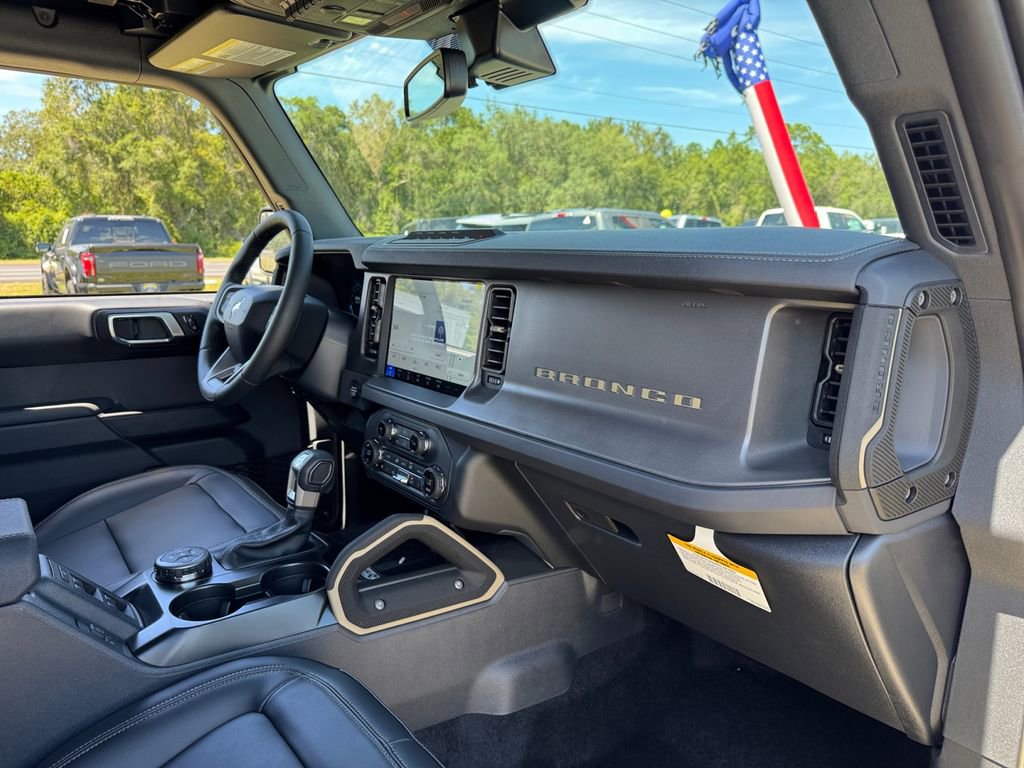 New 2025 Ford Bronco Badlands image 19