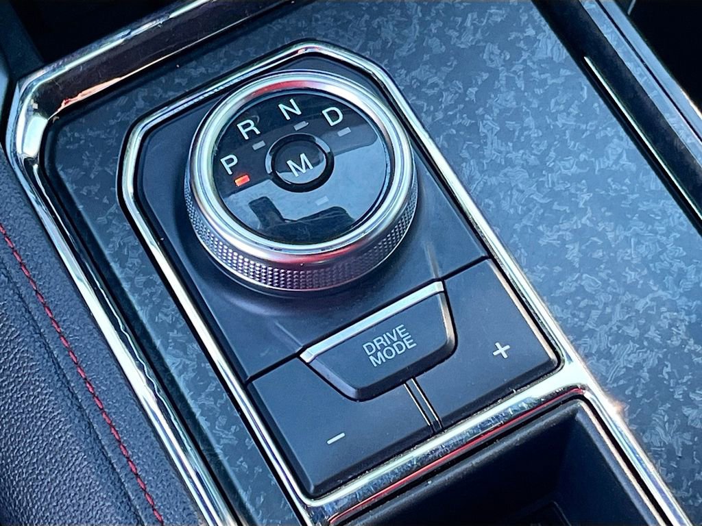 Used 2022 Ford Expedition Limited image 17