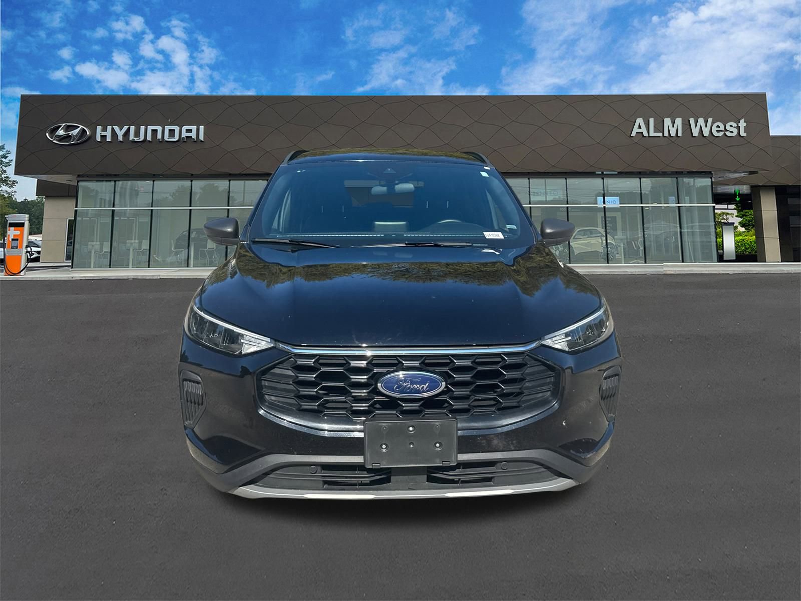 Used 2025 Ford Escape ST-Line FWD video 2
