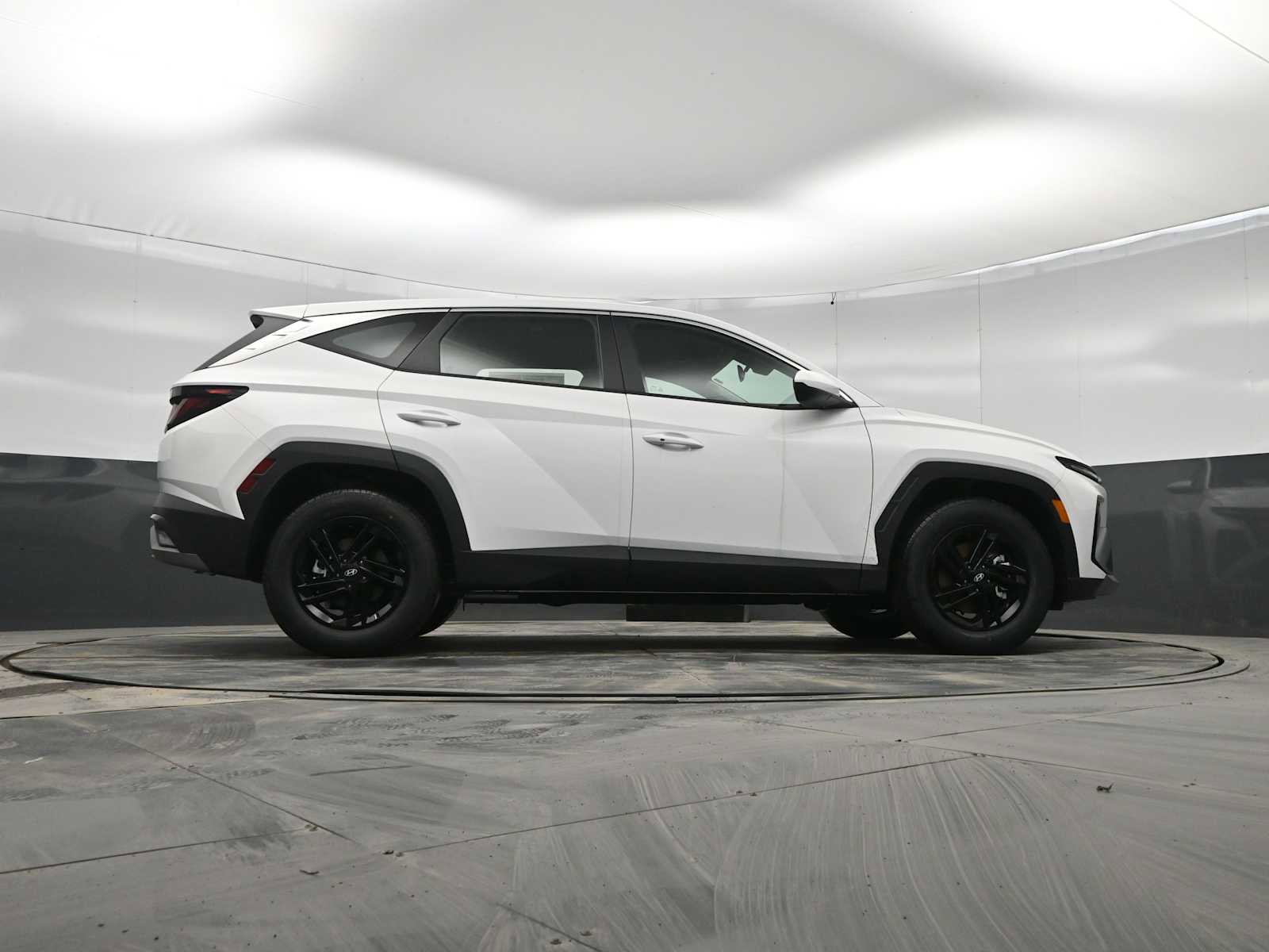 New 2026 Hyundai Tucson SE image 37