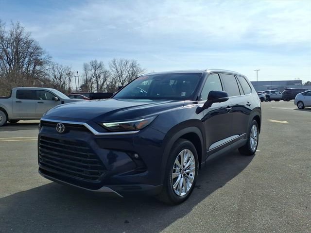 Used 2026 Toyota Grand Highlander Platinum image 3