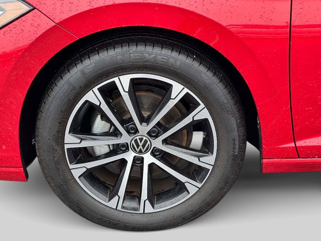 Used 2025 Volkswagen Jetta Sport image 13