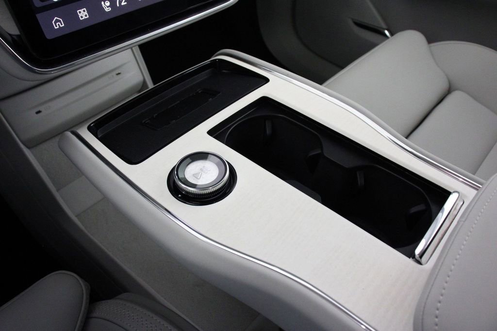 New 2025 Volvo EX90 Ultra image 7