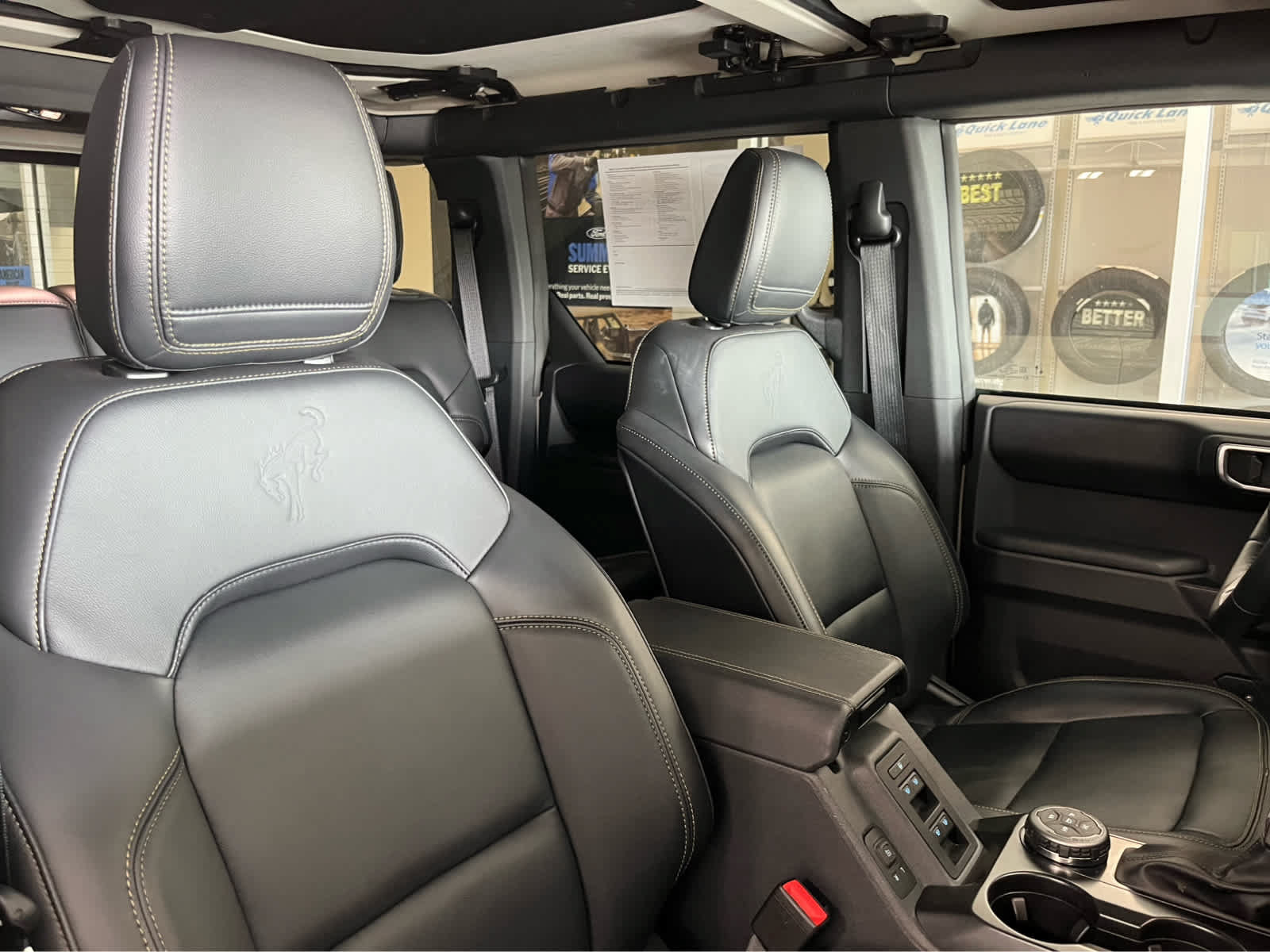 Certified 2025 Ford Bronco Badlands AWD/4WD image 39