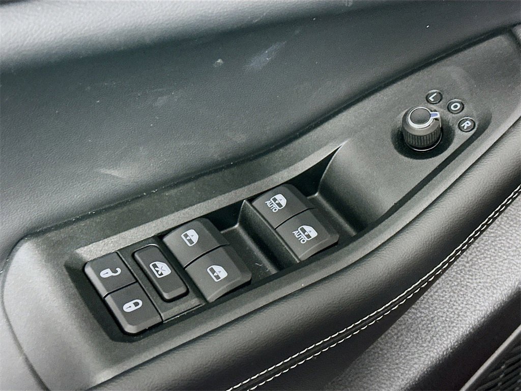 New 2025 Jeep Grand Cherokee Limited image 6