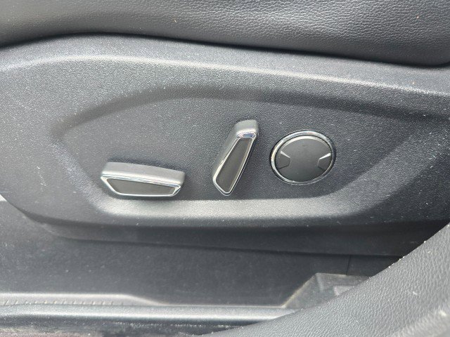 Used 2015 Ford Edge Sport image 36