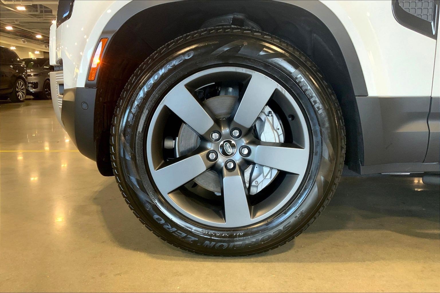 Used 2025 Land Rover Defender 130 S image 10