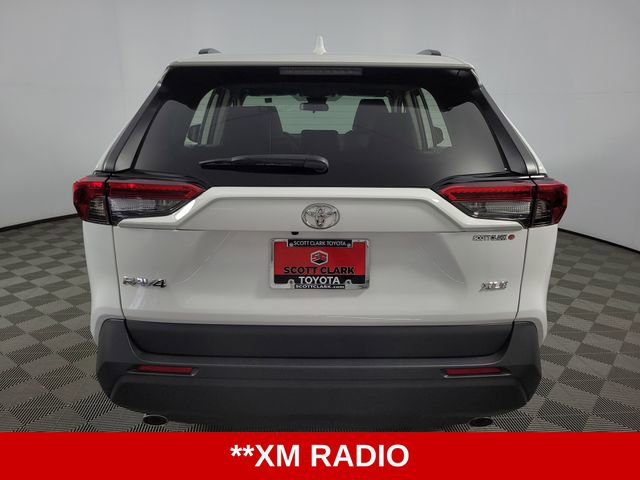 Used 2022 Toyota RAV4 XLE w/ Convenience Package FWD image 7