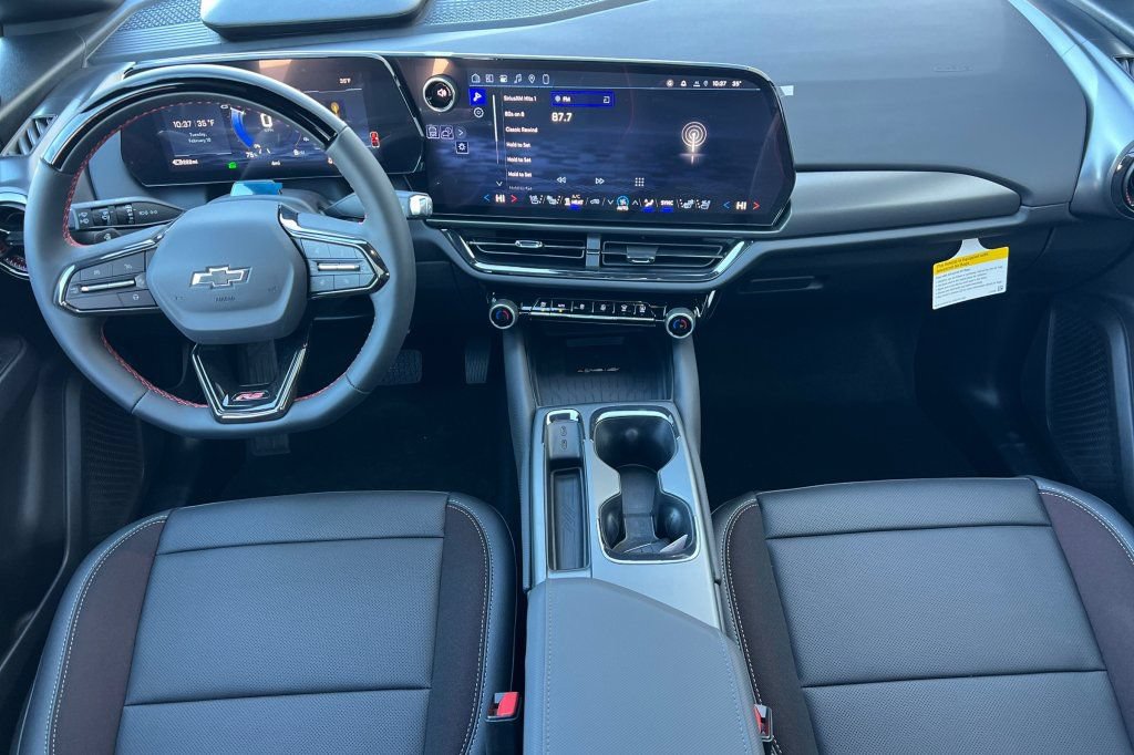 New 2026 Chevrolet Equinox EV RS w/ Active Safety Package 3 AWD/4WD image 10