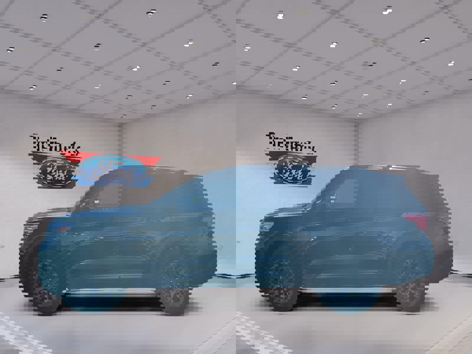 Certified 2023 Ford Explorer XLT w/ Equipment Group 202A image 8