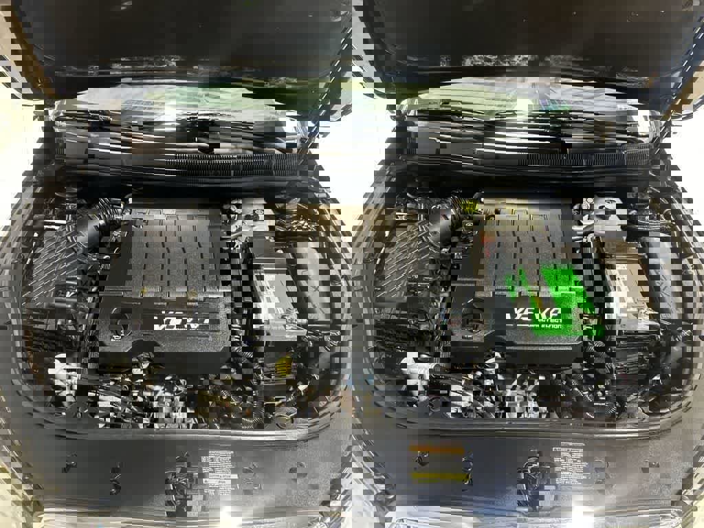 Used 2010 Buick LaCrosse CXL image 21