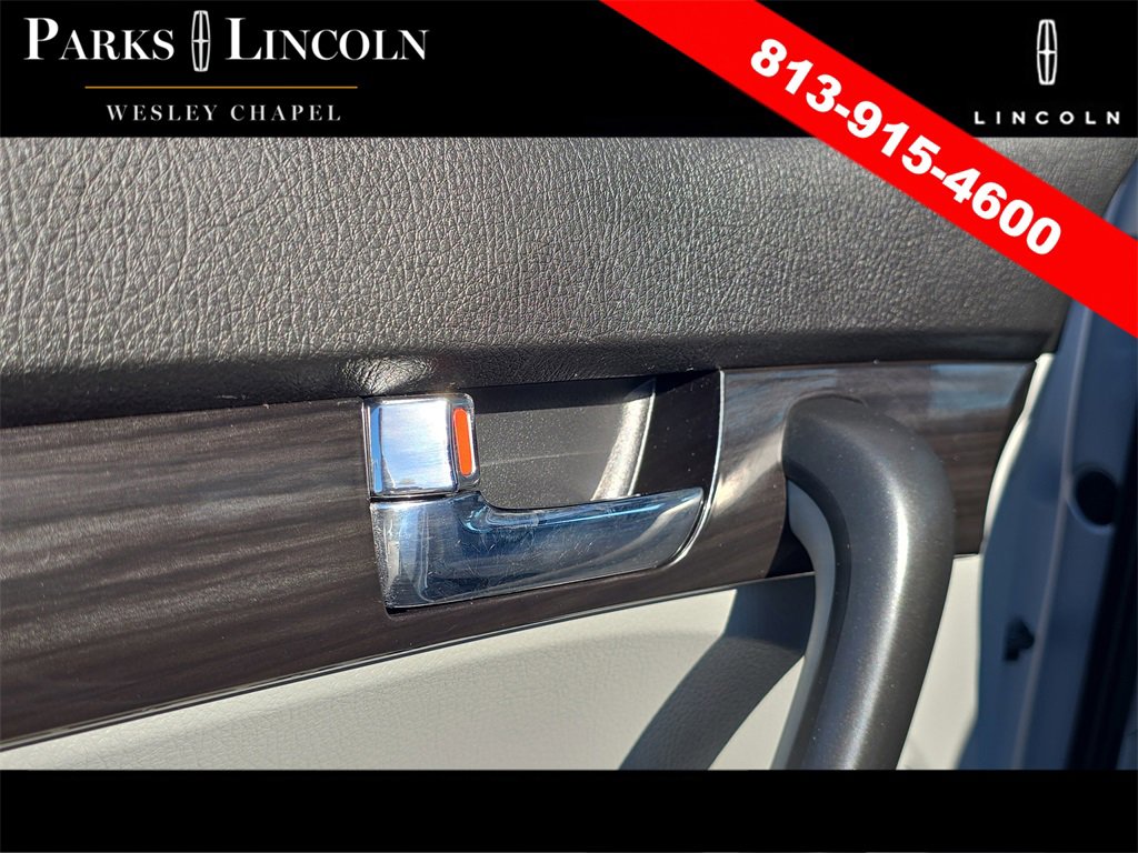 Used 2011 Kia Sorento LX w/ Convenience Pkg image 17