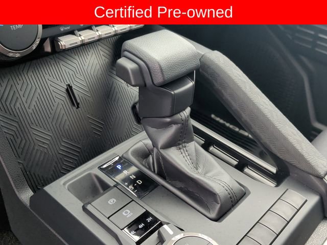 Certified 2025 Toyota Tacoma SR5 AWD/4WD image 21