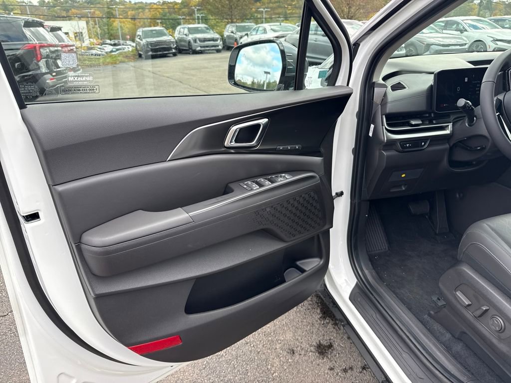 New 2026 Kia Carnival SX image 10