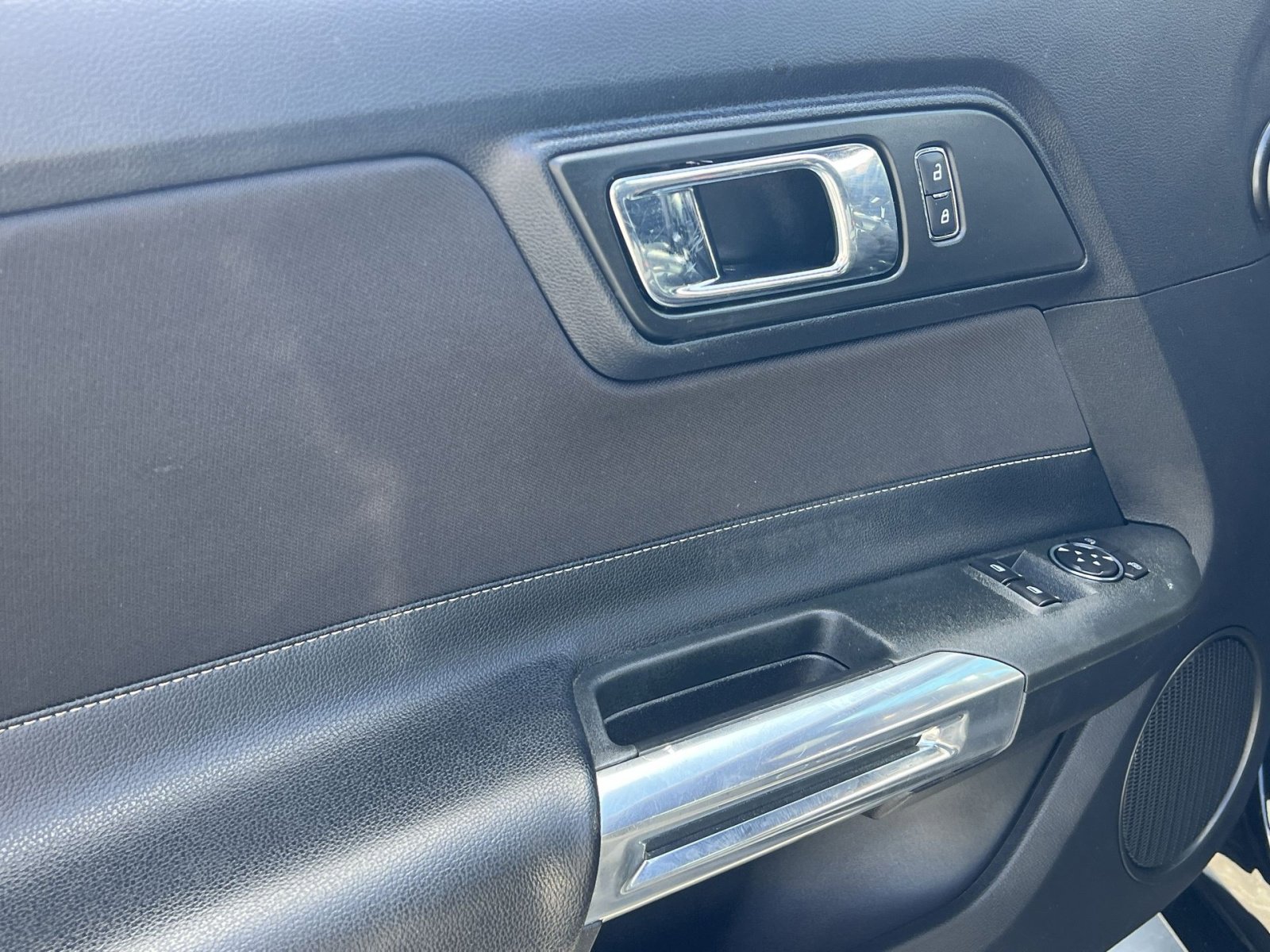 Used 2016 Ford Mustang GT w/ Interior & Wheel Package image 15