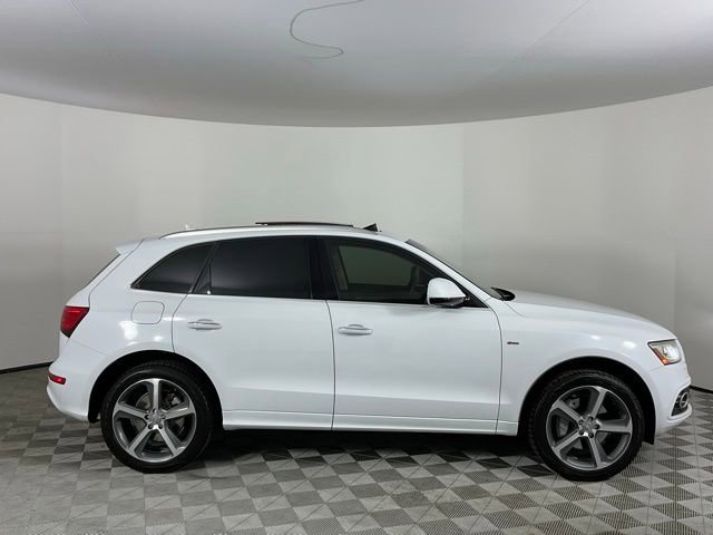 Used 2016 Audi Q5 3.0T Premium Plus w/ Technology Package image 4