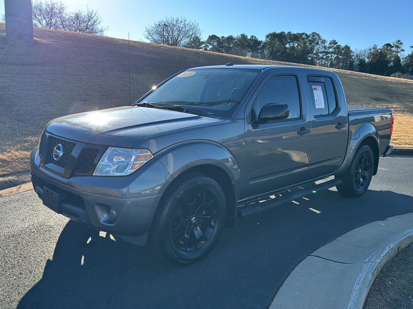 Used 2018 Nissan Frontier SV w/ Value Truck Package image 1