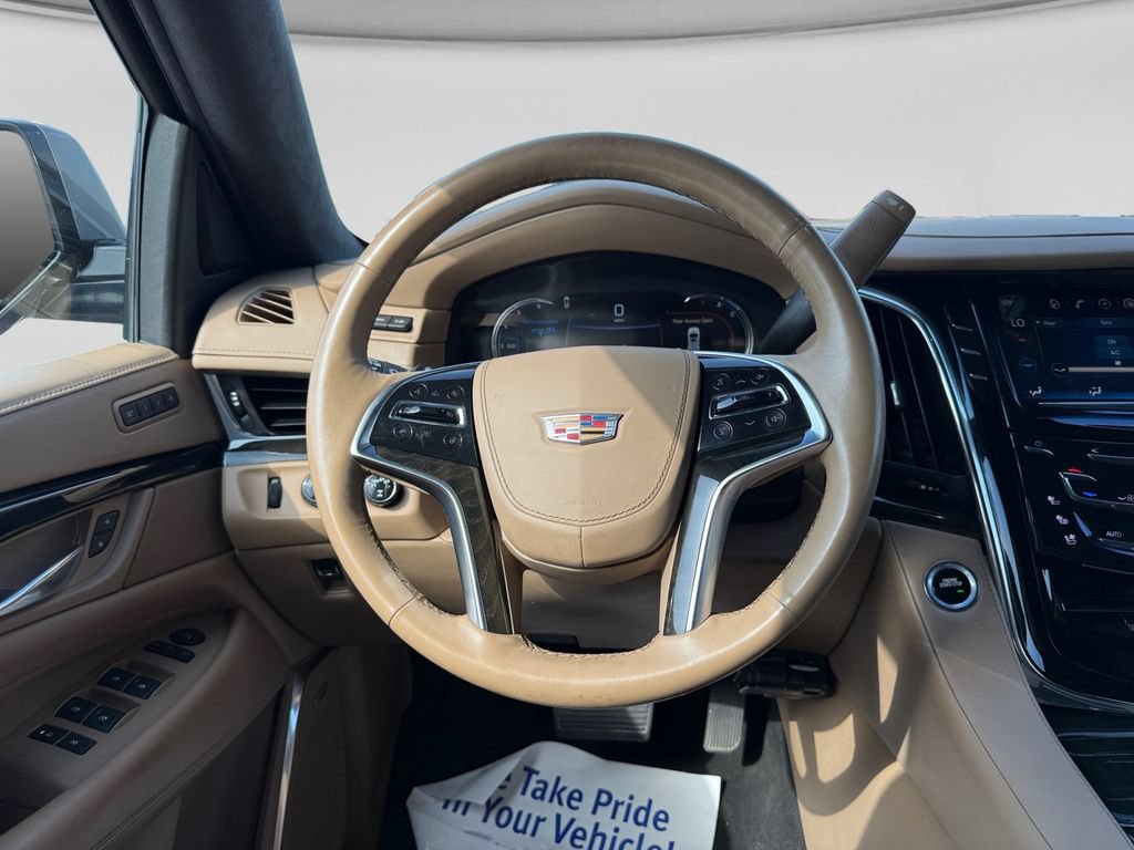 Used 2018 Cadillac Escalade ESV Platinum AWD/4WD image 14