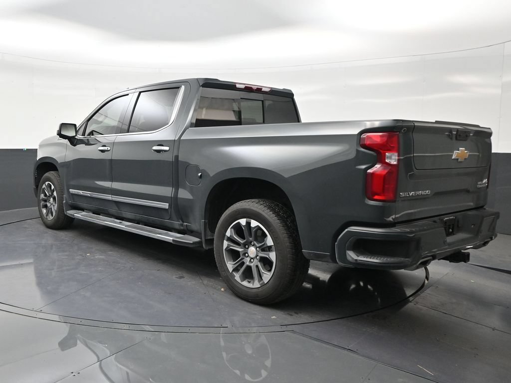 Used 2026 Chevrolet Silverado 1500 High Country RWD image 3