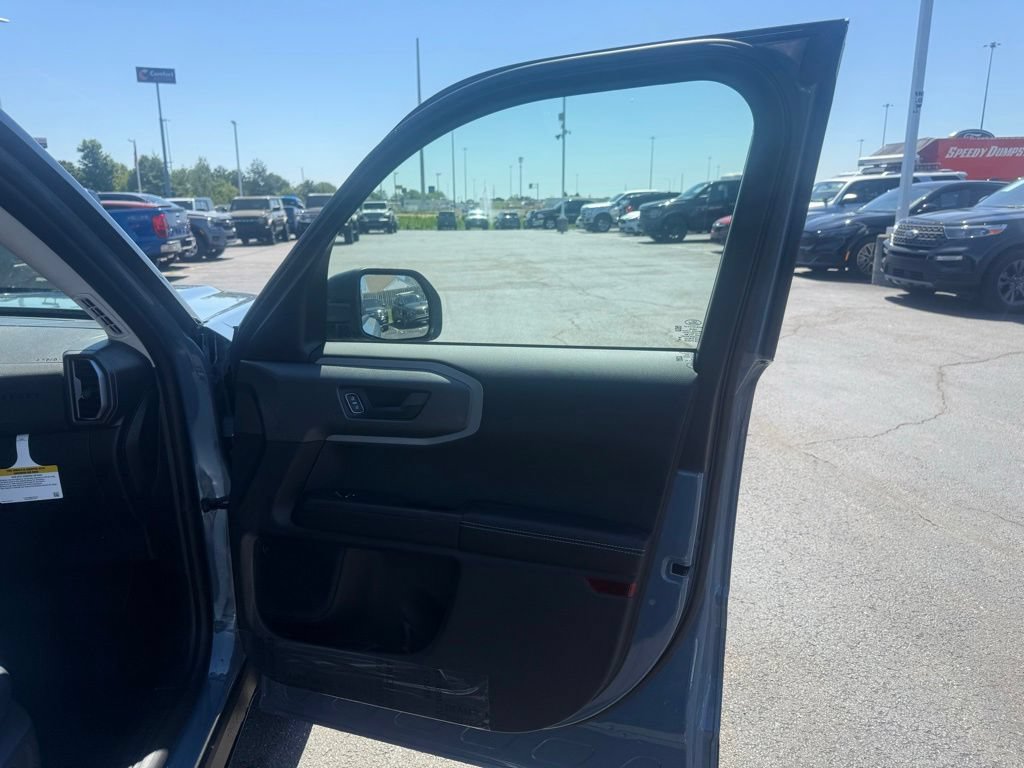 New 2026 Ford Bronco Sport Outer Banks w/ Outer Banks Tech Package+ AWD/4WD image 50