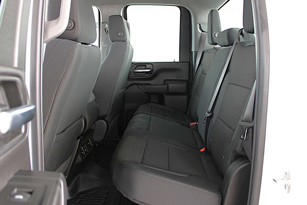 Used 2025 Chevrolet Silverado 2500 W/T w/ WT/CX Safety Package image 18