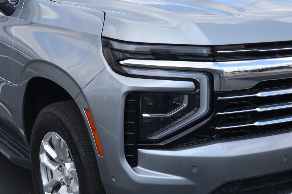 Used 2025 Chevrolet Tahoe LT AWD/4WD image 4