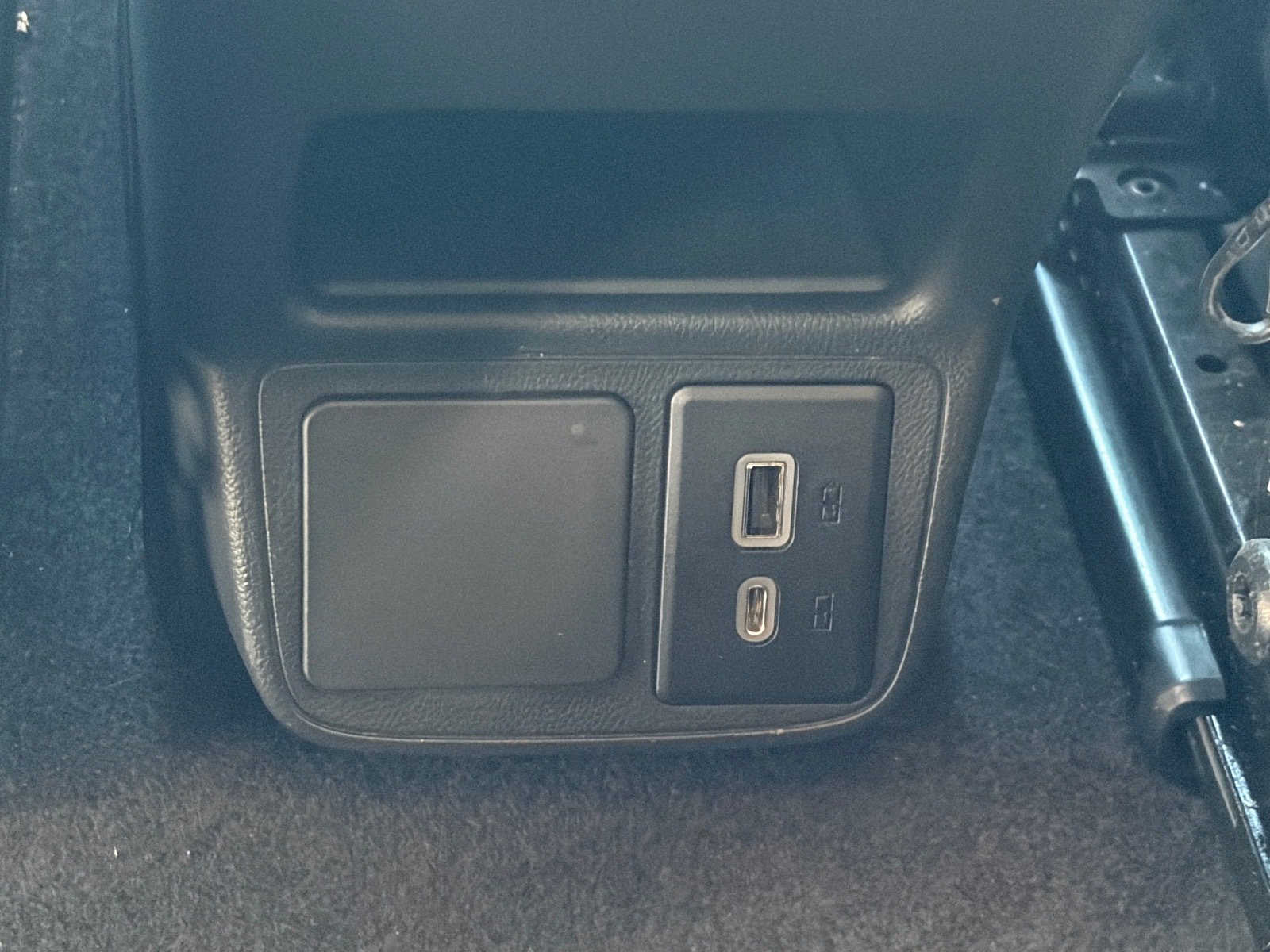 Certified 2023 Buick Encore GX Select w/ Sport Touring Package FWD image 13